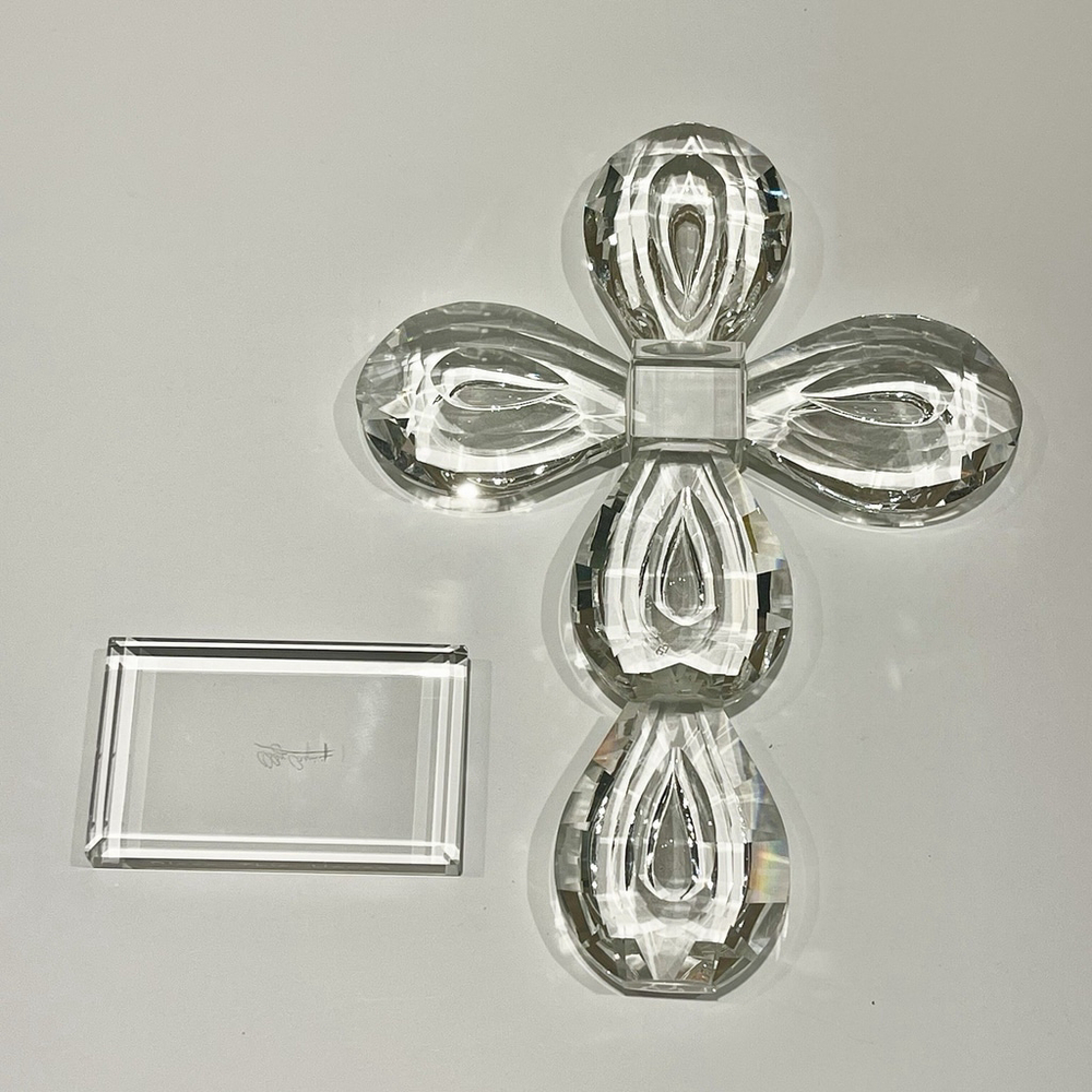 OLEG CASSINI Diamond Cut Glass Crystal Cross Bless This House Stand Alone READ